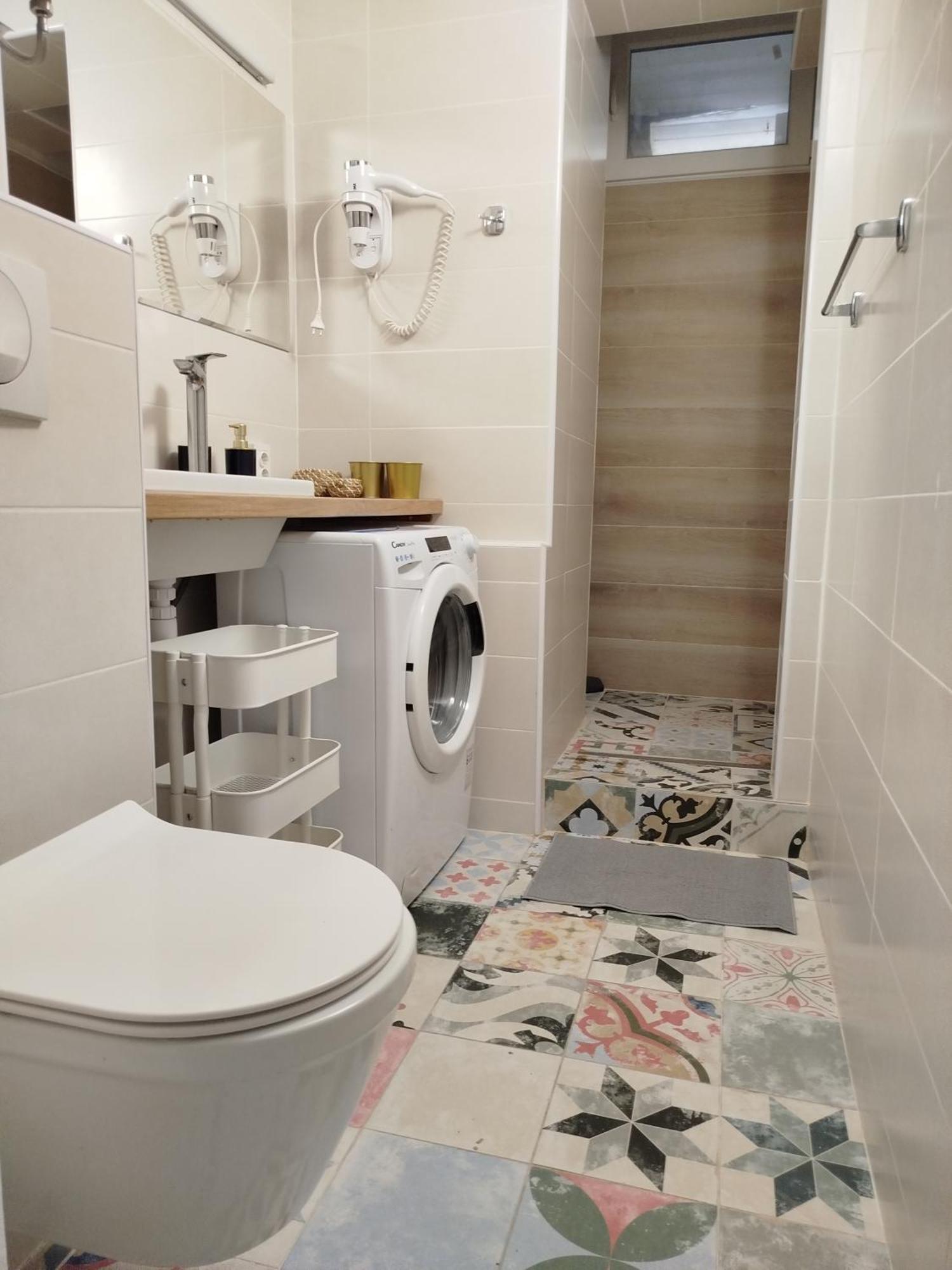 Apartman Iva Novalja Buitenkant foto