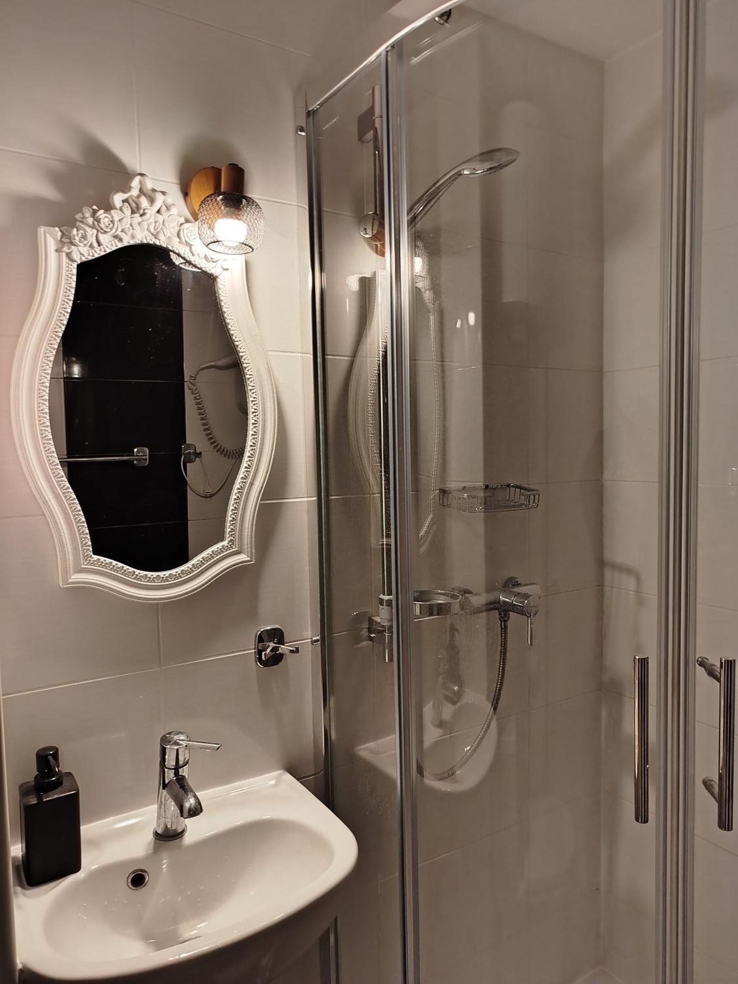 Apartman Iva Novalja Buitenkant foto